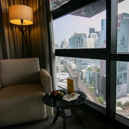 Holiday Inn Bangkok Sukhumvit By Ihg