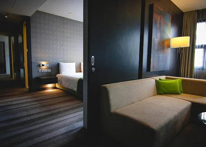 Hotel Sukhumvit By Ihg Bangkok