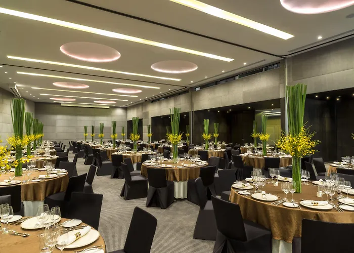 Hotel Sukhumvit By Ihg Bangkok
